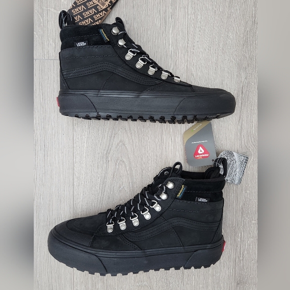 Vans MTE-2 Sk8-Hi All Weather All Terrain Insulated Shoe Women Size NWT MSRP$150 - Picture 1 of 14
